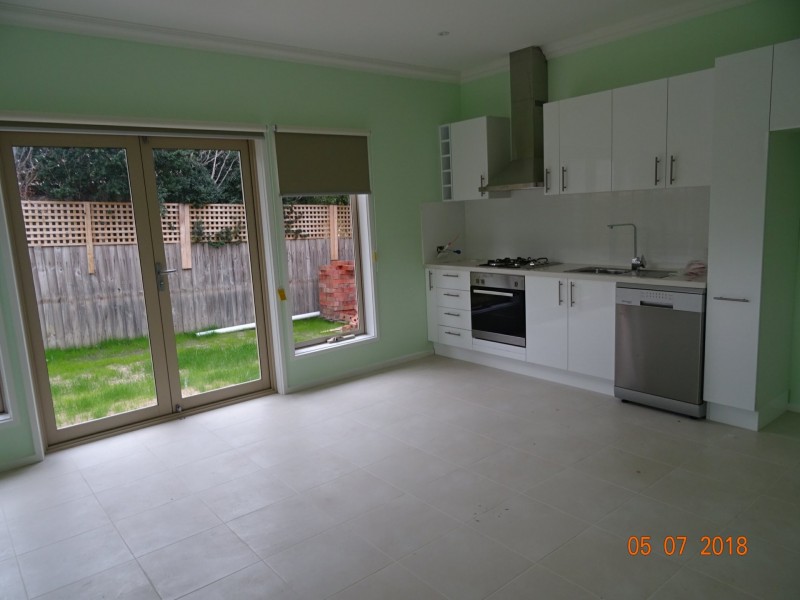 Unit 3/42 King George Parade, Dandenong VIC 3175