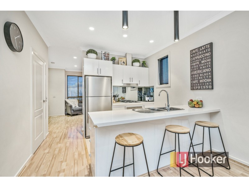 5/7 Baileyana Drive, Endeavour Hills VIC 3802