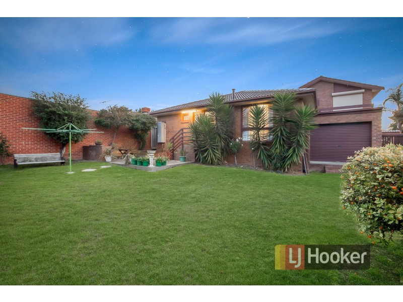 86 John Fawkner Drive, Endeavour Hills VIC 3802
