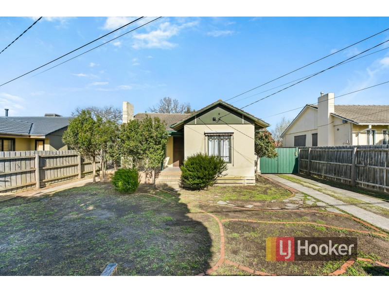 36 McFees Road, Dandenong North VIC 3175