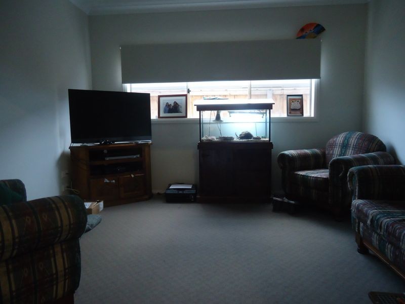 32 Saffron Avenue, Officer VIC 3809