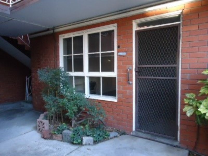 Apartment 3/12 Stud Road, Dandenong VIC 3175