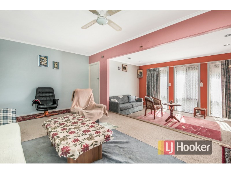 8 Eugenia Street, Doveton VIC 3177