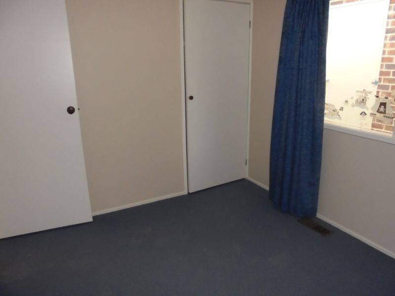 1/22 Crossdale Rise, Endeavour Hills VIC 3802