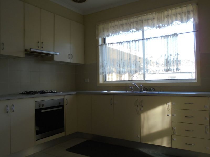 16 Woodlee Street, Dandenong VIC 3175