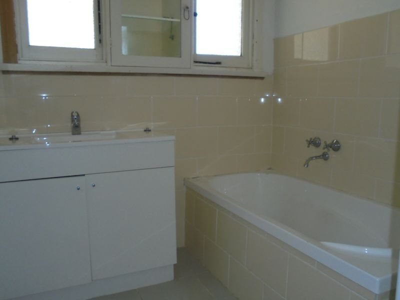 16 Woodlee Street, Dandenong VIC 3175