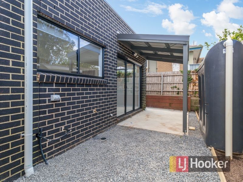 42 Carlisle Road, Hallam VIC 3803