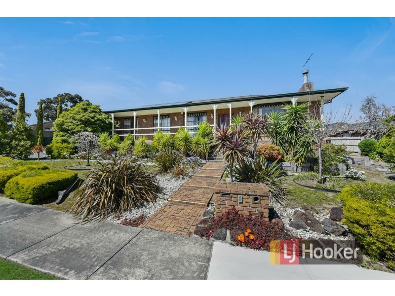 1 Maculosa Court, Endeavour Hills VIC 3802