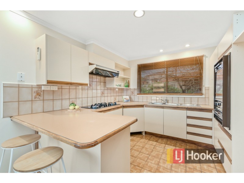 10 Little Boy Rise, Endeavour Hills VIC 3802
