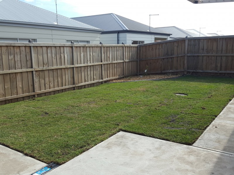 Lot 233/46 Skylark Boulevard, Clyde North VIC 3978