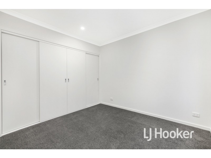 1/43 Carlisle Road, Hallam VIC 3803