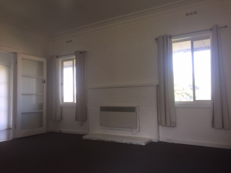1/27 Birdwood Avenue, Dandenong VIC 3175