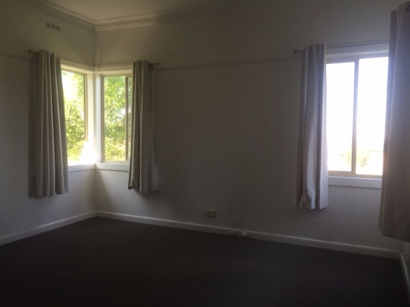 1/27 Birdwood Avenue, Dandenong VIC 3175