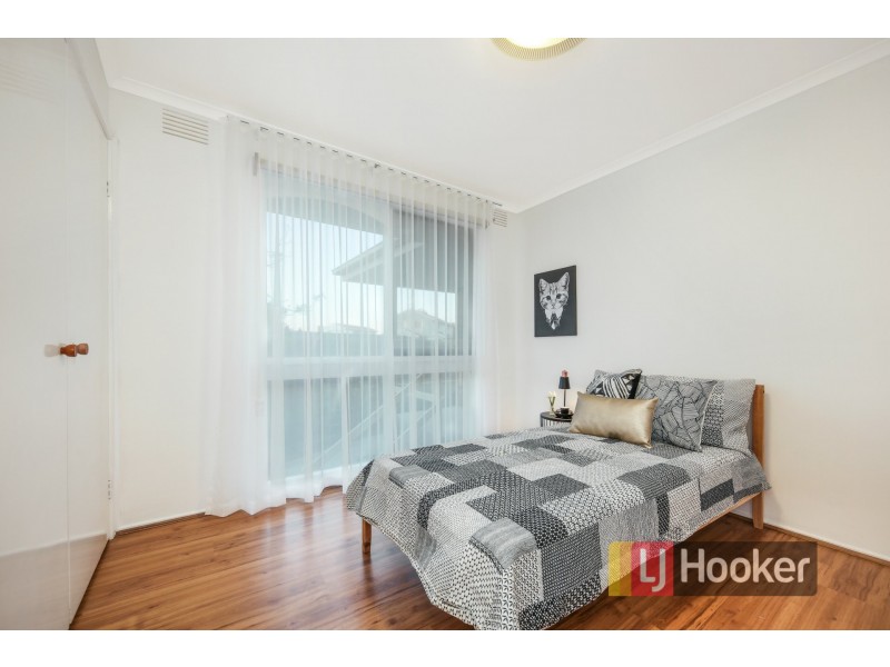 1/32 Monteith Crescent, Endeavour Hills VIC 3802