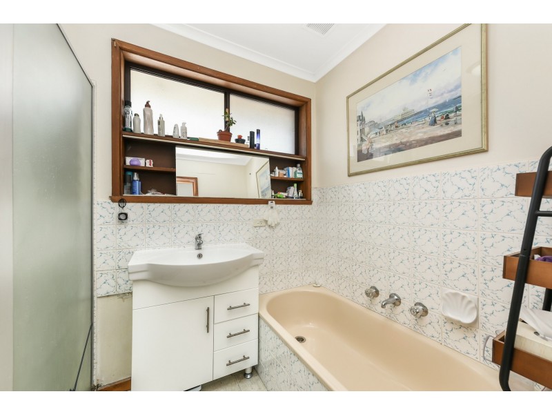 Unit 1/34 Wilma Avenue, Dandenong VIC 3175