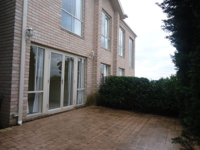 11 Grandview Terrace, Narre Warren South VIC 3805