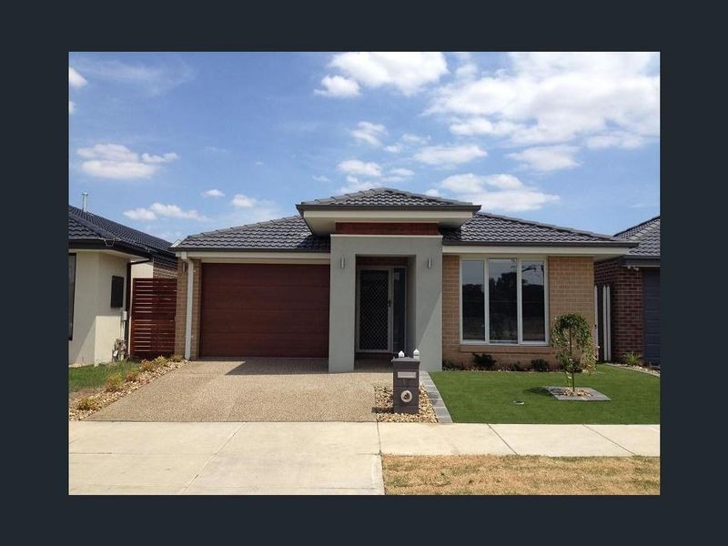 15 Norma Crescent, Officer VIC 3809