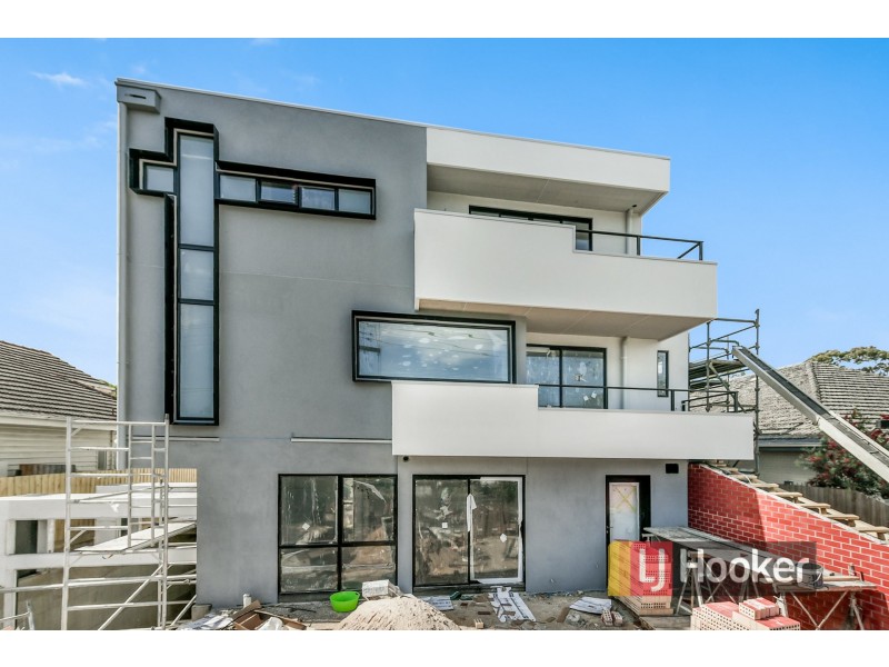 1 & 102/79 Ann Street, Dandenong VIC 3175