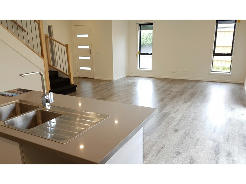 1 Agate Lane, Pakenham VIC 3810