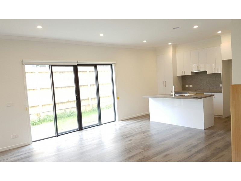 1 Agate Lane, Pakenham VIC 3810