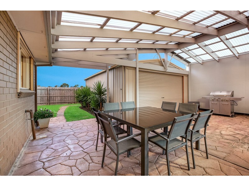 3 Basil Close, Hallam VIC 3803