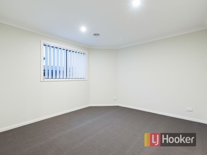 1/3 Rain Court, Doveton VIC 3177