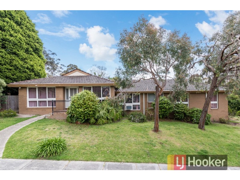 24 RedLeaf Way, Wheelers Hill VIC 3150