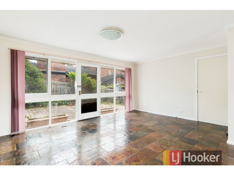 24 RedLeaf Way, Wheelers Hill VIC 3150