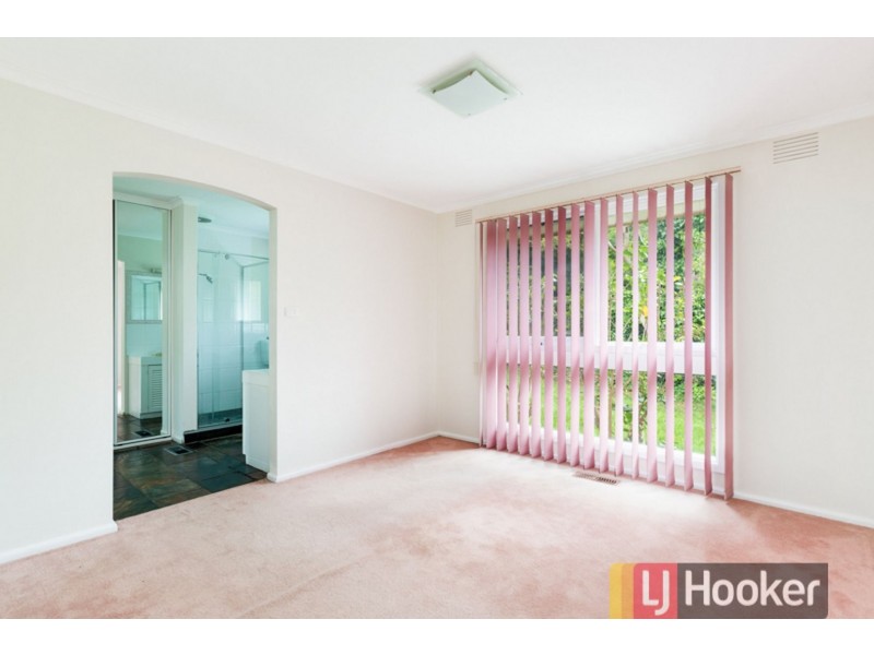24 RedLeaf Way, Wheelers Hill VIC 3150