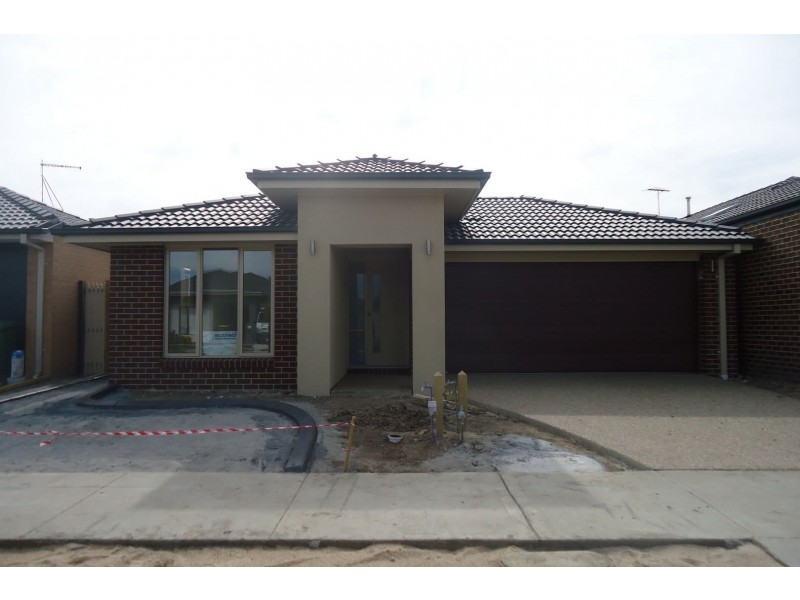 Lot 429/17 Mallard Avenue, Officer VIC 3809