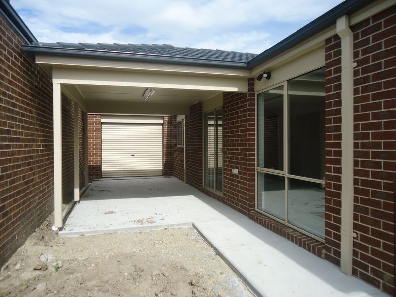 Lot 429/17 Mallard Avenue, Officer VIC 3809