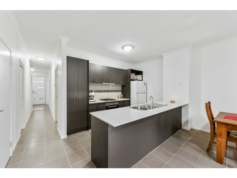 16 Allan Street, Dandenong VIC 3175