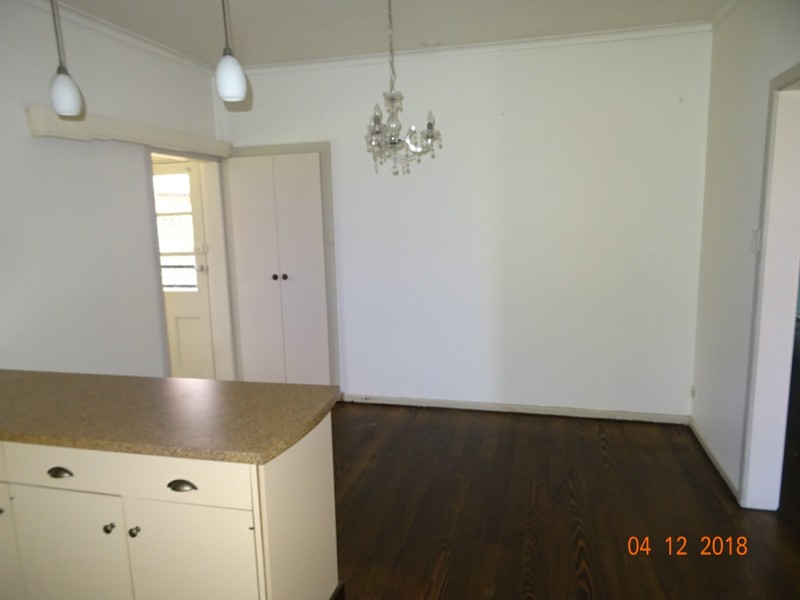 15 Pinewood Avenue, Dandenong North VIC 3175