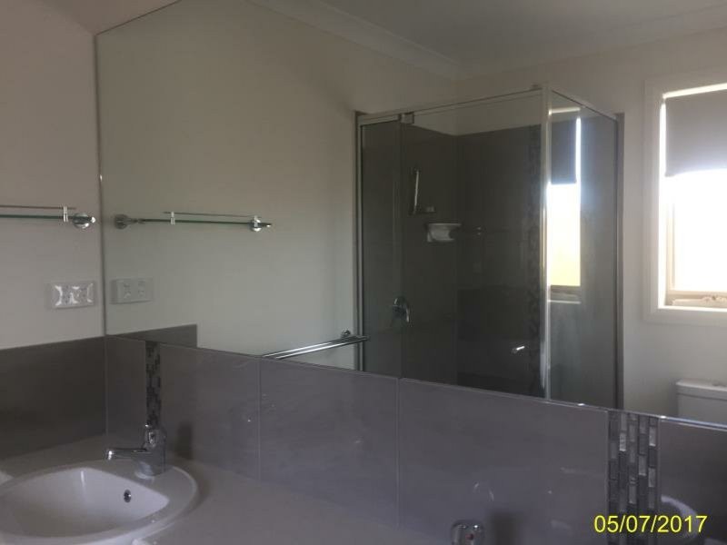 29 Springbrook Drive, Clyde North VIC 3978