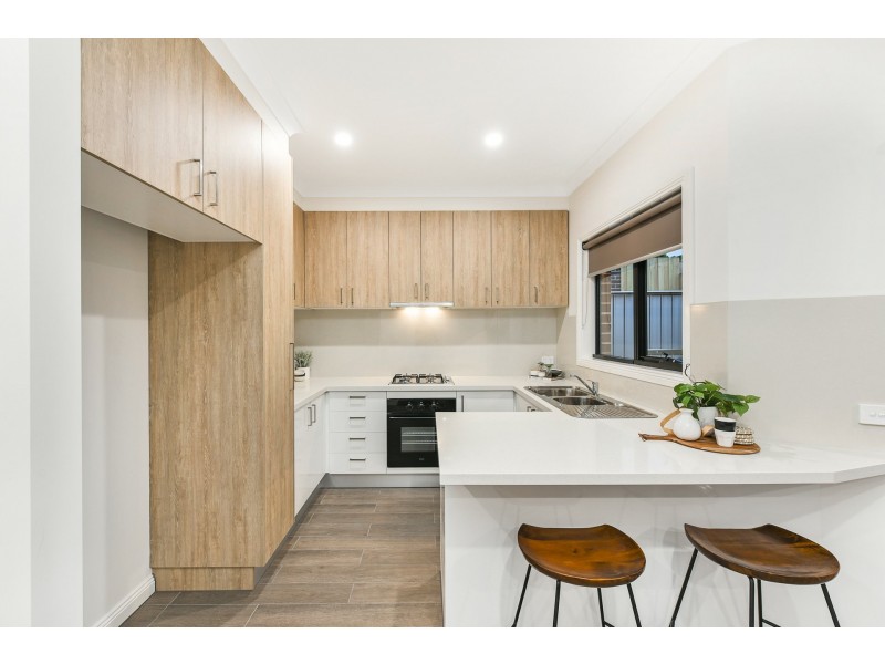 1a Magnolia Grove, Doveton VIC 3177