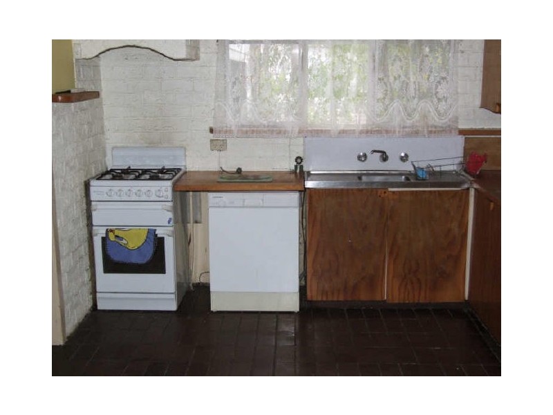 5 Page Court, Dandenong North VIC 3175