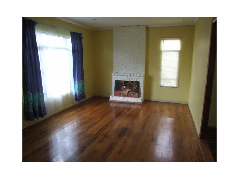 5 Page Court, Dandenong North VIC 3175