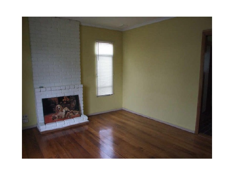 5 Page Court, Dandenong North VIC 3175