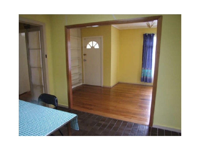 5 Page Court, Dandenong North VIC 3175