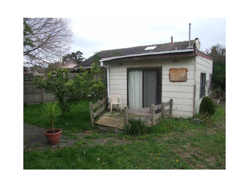 5 Page Court, Dandenong North VIC 3175