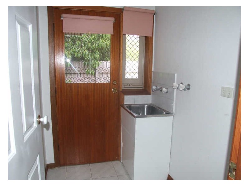 2/29 Arena Square, Noble Park VIC 3174