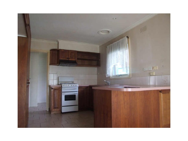 54 Shalimar Crescent, Dandenong North VIC 3175