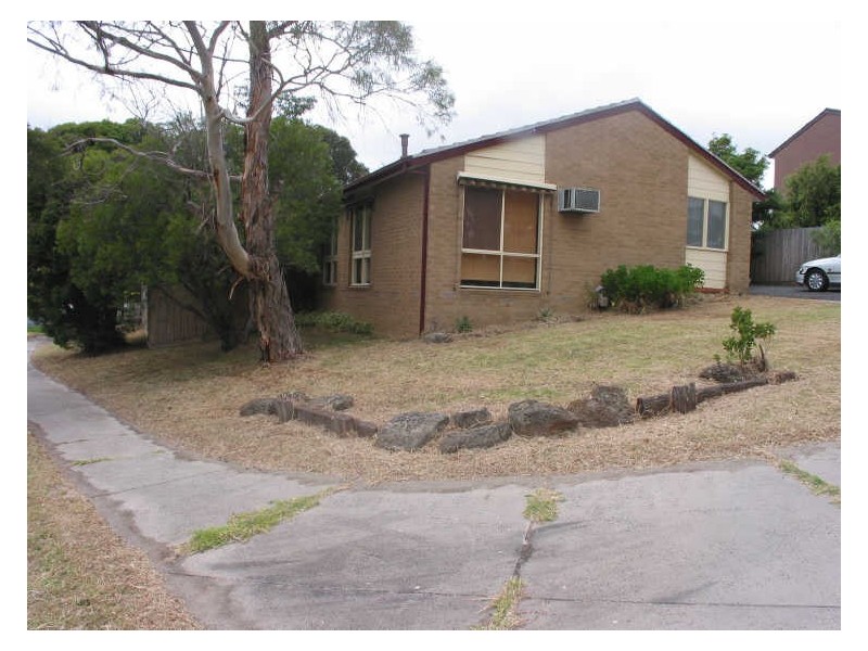 29 Regnans Avenue, Endeavour Hills VIC 3802