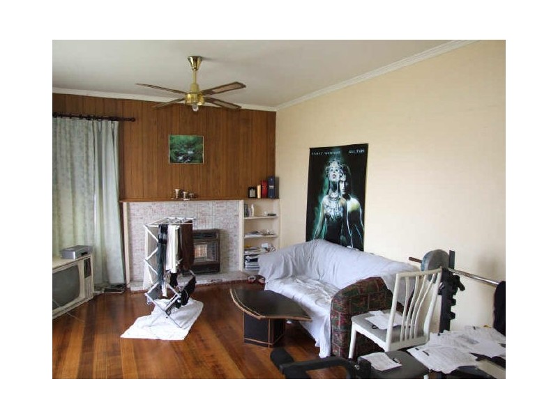 35 Hughes Crescent, Dandenong North VIC 3175
