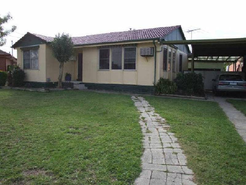 6 Liquidamber Street, Doveton VIC 3177