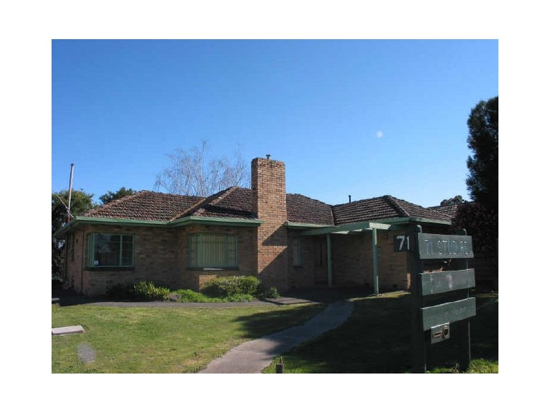 71 Stud Road, Dandenong VIC 3175