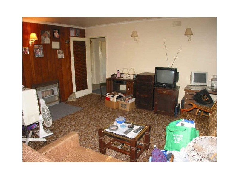 9 Fair Crescent, Dandenong North VIC 3175