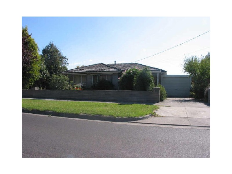 9 Fair Crescent, Dandenong North VIC 3175