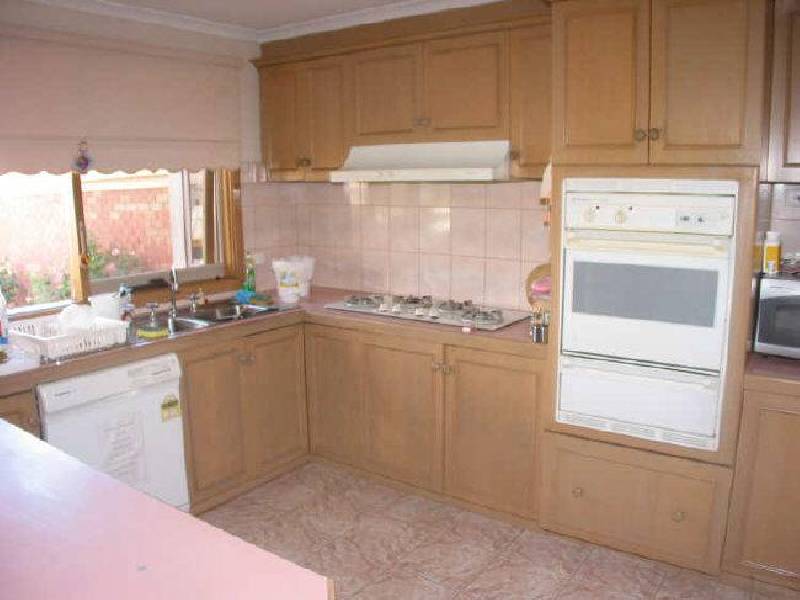 30 Cunningham Drive, Endeavour Hills VIC 3802