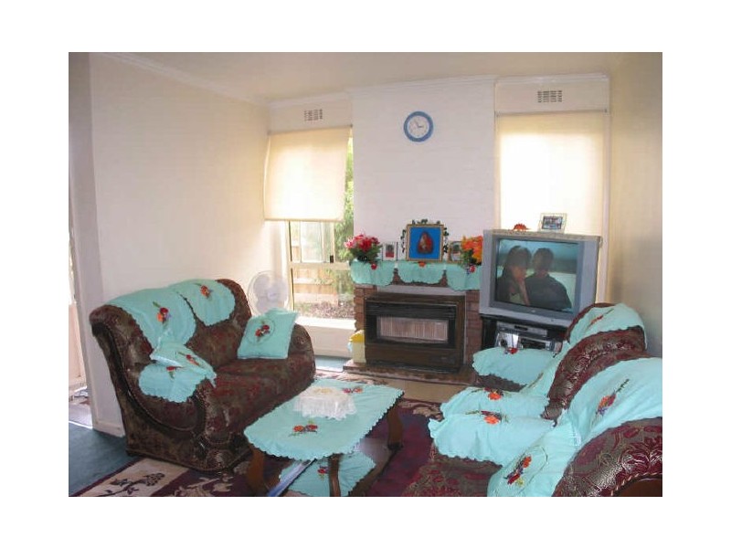 53 Menzies Avenue, Dandenong North VIC 3175